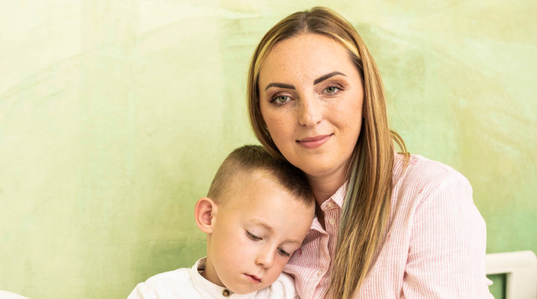 Z dnia na dzień pojawiło się Coś. 1,5-roczny Dominik zmagał się z mięsakiem prążkowanokomórkowym.